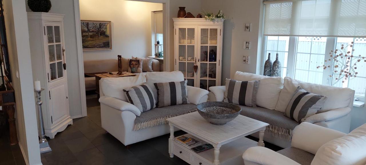 Villa Ocean Front *